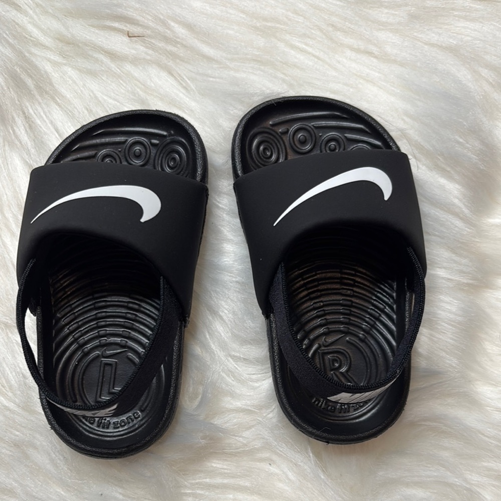 Nike Kawa Slide Sandals